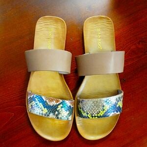 BAMBOO Women's Tan and Blue Multicolor Sandals - Moonbeam 46